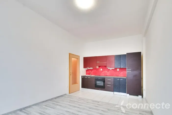 Prodej bytu 2+kk, Zruč nad Sázavou, náměstí Míru, 36 m2