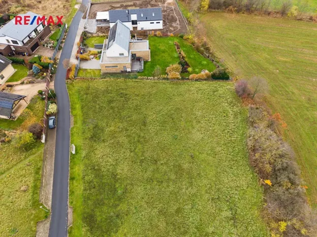 Prodej pozemku pro bydlení, Sibřina, 1760 m2