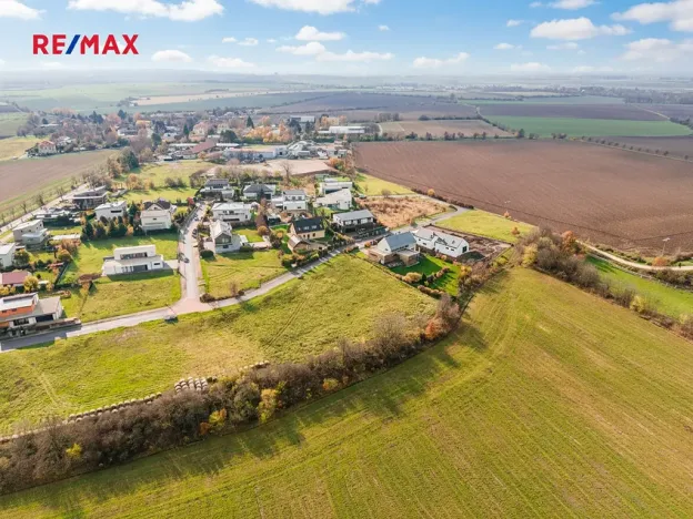 Prodej pozemku pro bydlení, Sibřina, 1760 m2