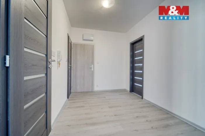 Prodej bytu 3+1, Mariánské Lázně - Úšovice, Hroznatova, 64 m2