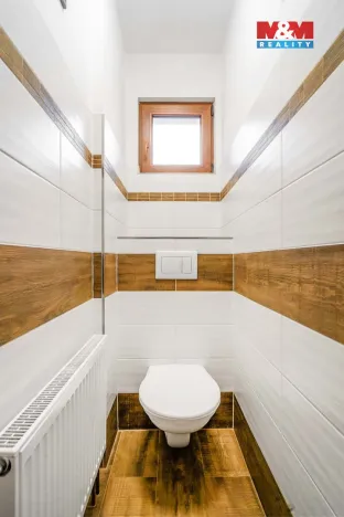 Prodej rodinného domu, Brniště, 190 m2