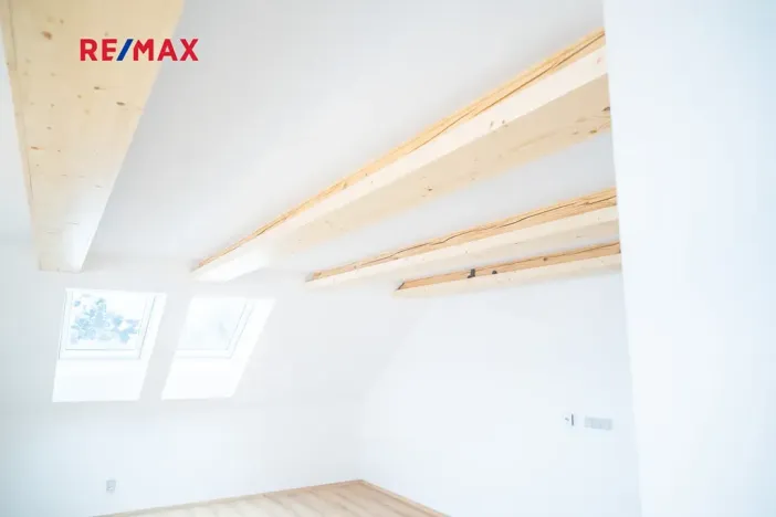 Prodej bytu 4+1, Černilov, 130 m2