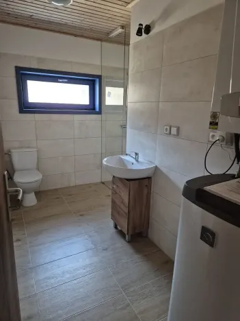 Pronájem rodinného domu, Tuchlovice, Karlovarská, 79 m2