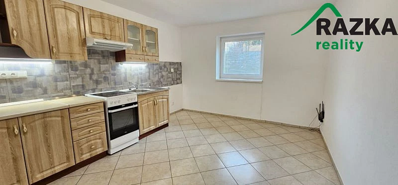 Pronájem bytu 3+1, Studánka, 102 m2