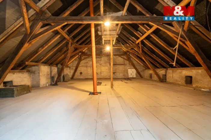 Prodej rodinného domu, Hostouň, Pod Kostelem, 212 m2