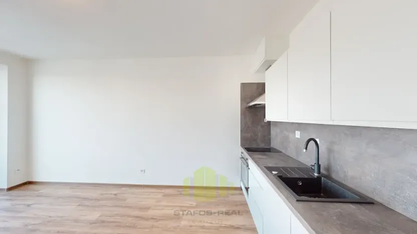 Pronájem bytu 1+kk, Olomouc, Janského, 28 m2