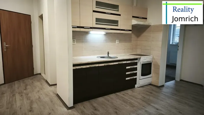 Pronájem bytu 2+kk, Liberec, Česká, 55 m2