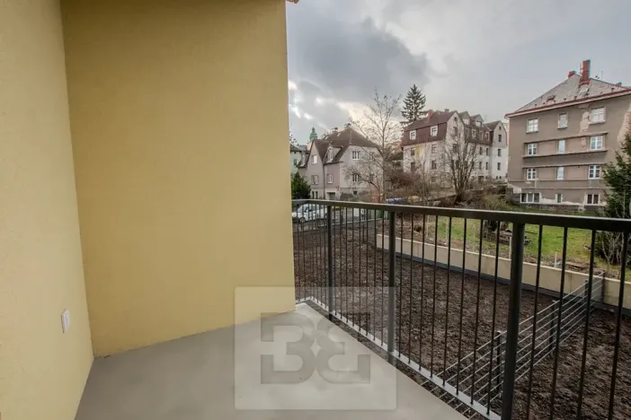 Pronájem bytu 2+kk, Liberec, Tovární, 66 m2