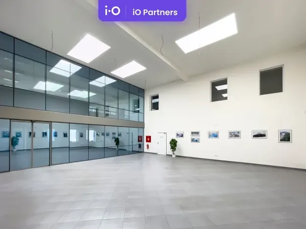 Pronájem kanceláře, Liberec, Volgogradská, 500 m2