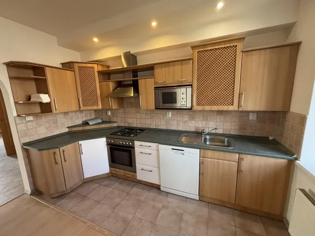 Pronájem rodinného domu, Ostrava, Křížkovského, 300 m2