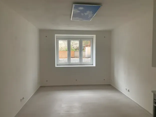 Pronájem bytu 1+kk, Praha - Vinohrady, Nad olšinami, 27 m2