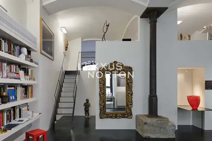 Prodej obchodního prostoru, Praha - Karlín, Šaldova, 210 m2