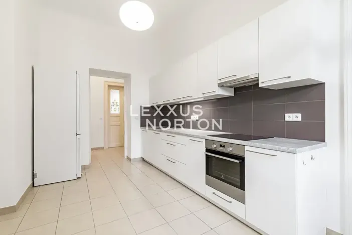 Pronájem bytu 3+1, Praha - Vinohrady, Chodská, 102 m2