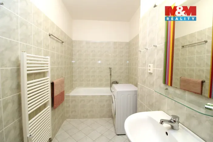 Pronájem bytu 3+kk, Praha, Petržílkova, 87 m2