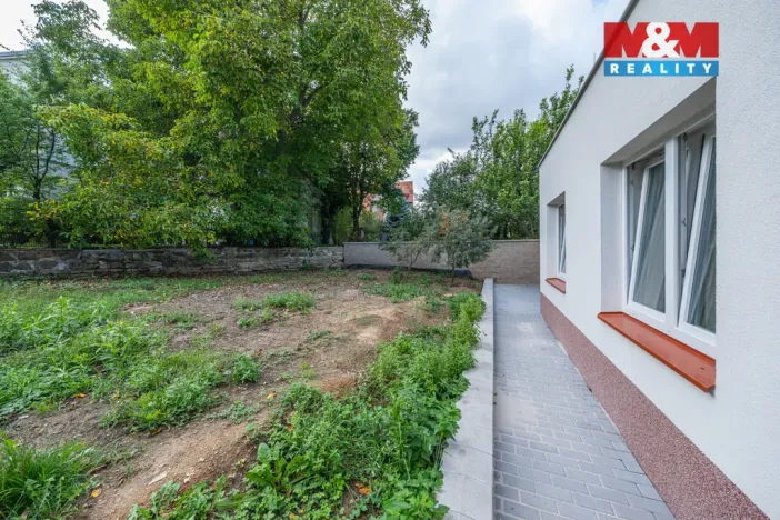 Prodej bytu 4+1, Praha - Ruzyně, Duchcovská, 80 m2