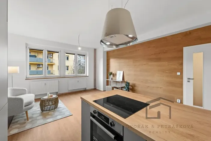 Pronájem bytu 3+kk, Praha - Libeň, Sokolovská, 64 m2