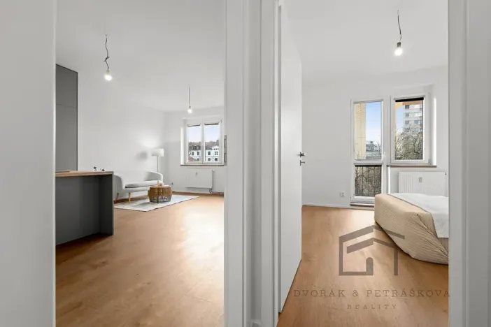 Pronájem bytu 3+kk, Praha - Libeň, Sokolovská, 64 m2