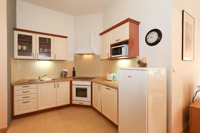 Pronájem bytu 2+kk, Praha - Vinohrady, Na Kozačce, 48 m2