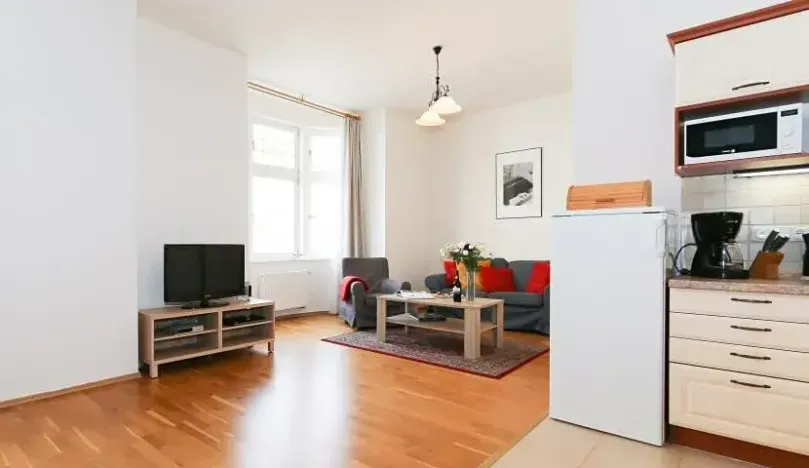 Pronájem bytu 3+kk, Praha - Vinohrady, Na Kozačce, 60 m2
