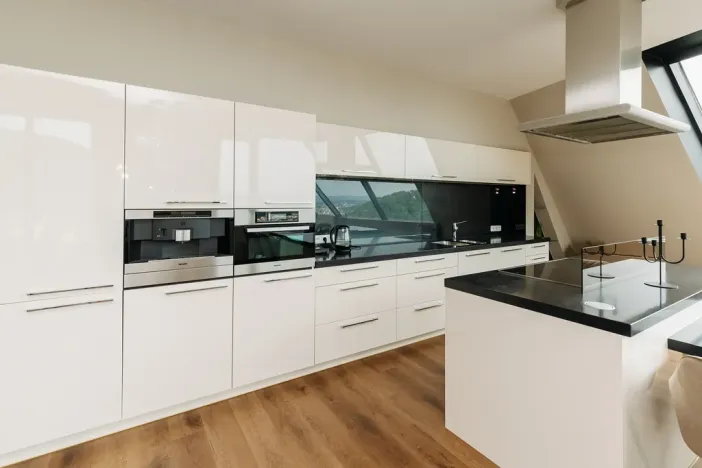 Prodej bytu 4+kk, Karlovy Vary, Pražská silnice, 155 m2