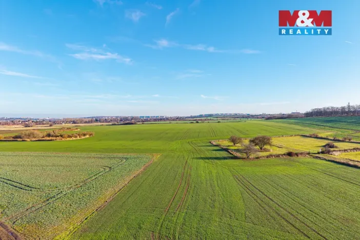 Prodej pole, Praha - Sobín, 17632 m2