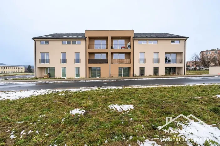 Pronájem bytu 1+kk, Uhlířské Janovice, Hrnčířská, 30 m2