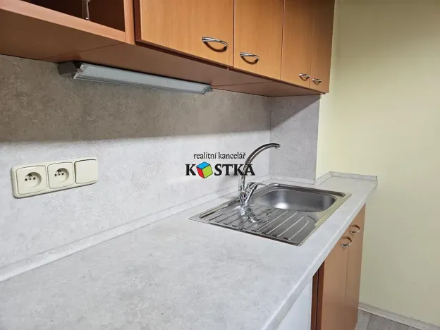 Pronájem skladu, Suchdol nad Odrou, Komenského, 1 m2