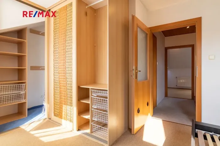 Pronájem rodinného domu, Praha - Újezd nad Lesy, Na Božkovně, 110 m2