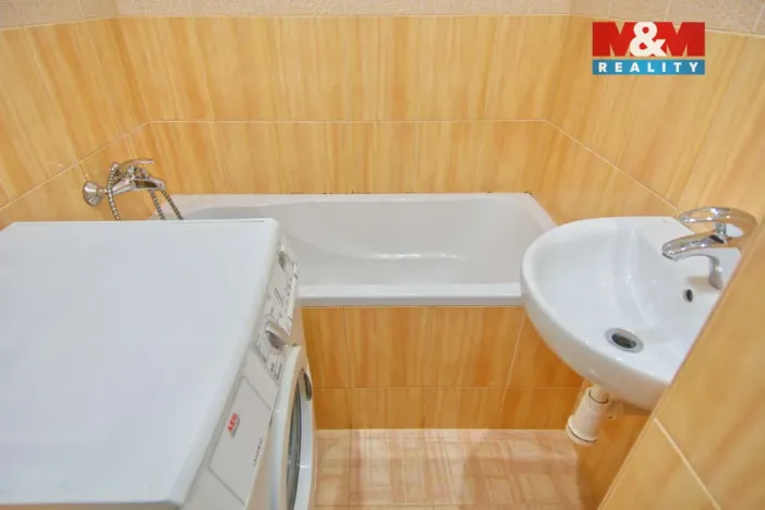 Pronájem bytu 2+1, Karviná - Ráj, Božkova, 59 m2