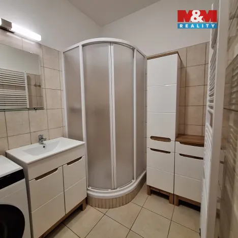 Pronájem bytu 2+kk, Brušperk, náměstí J. A. Komenského, 56 m2