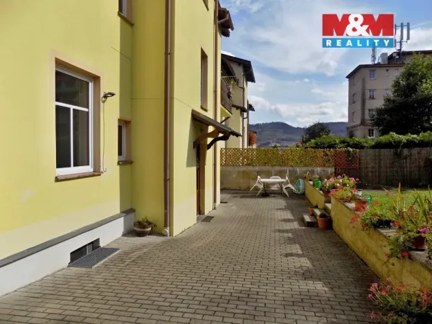 Pronájem bytu 3+kk, Děčín - Děčín VI-Letná, Budapešťská, 100 m2