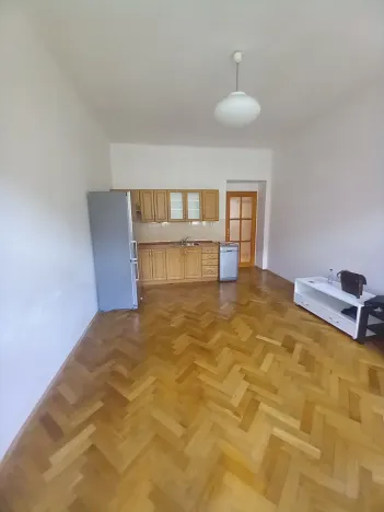 Pronájem bytu 2+kk, Praha - Holešovice, Letohradská, 48 m2