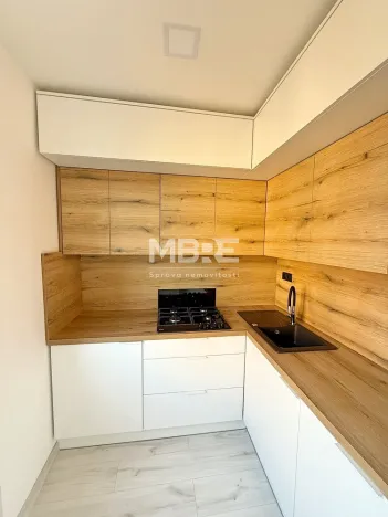 Pronájem bytu 3+kk, Karviná, Žižkova, 64 m2