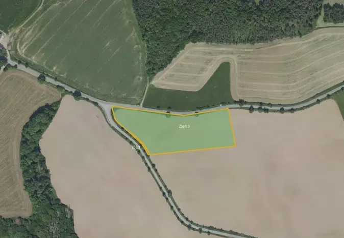 Prodej pole, Křečovice, 17066 m2