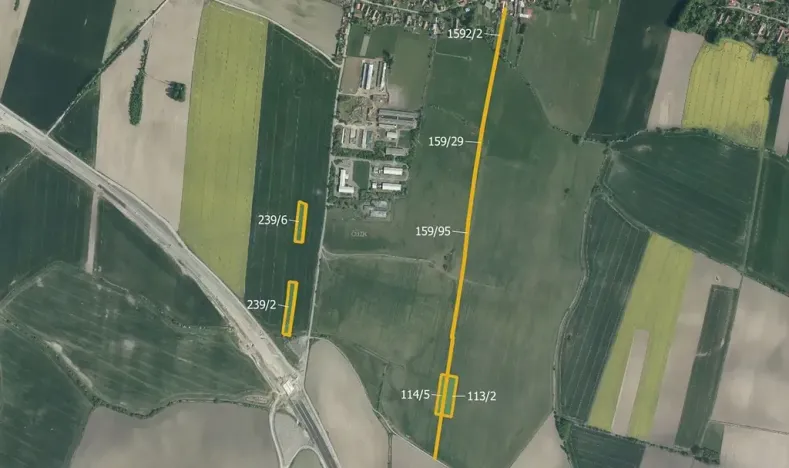 Prodej pole, Dolní Roveň, 14221 m2