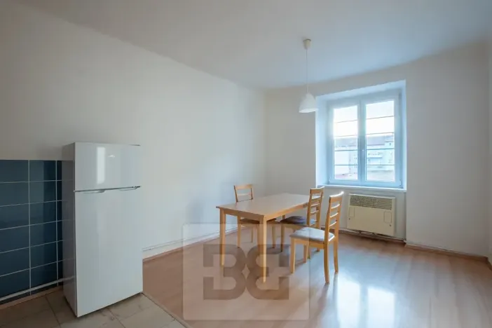 Pronájem bytu 2+kk, Praha - Libeň, U svobodárny, 60 m2