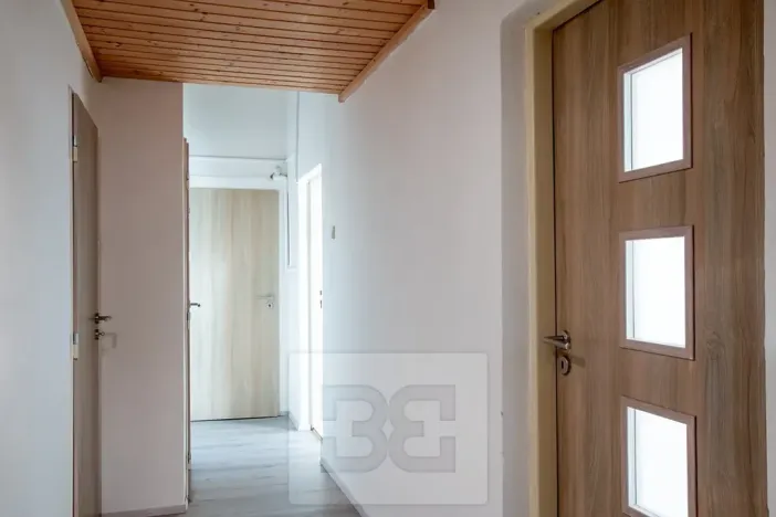 Pronájem bytu 2+kk, Praha - Libeň, U svobodárny, 60 m2