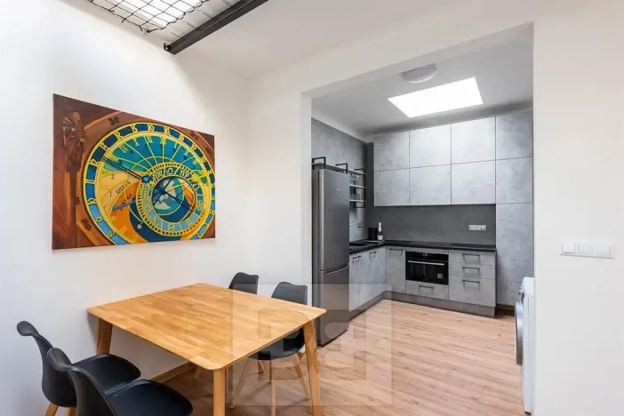 Pronájem bytu 2+kk, Praha - Staré Město, Staroměstské náměstí, 60 m2