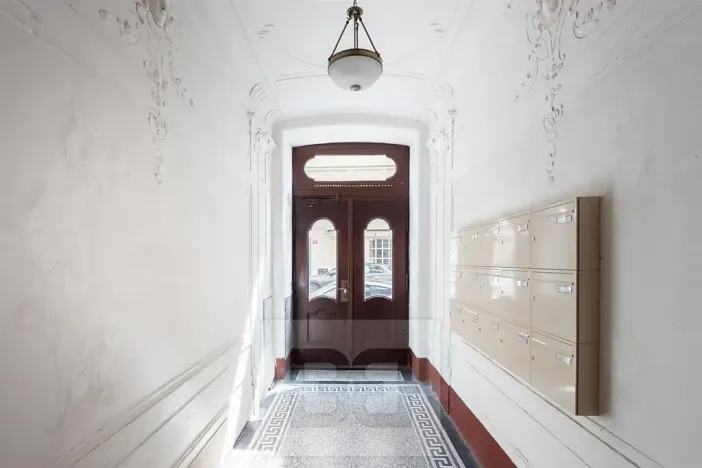 Pronájem bytu 2+kk, Praha - Staré Město, Staroměstské náměstí, 60 m2