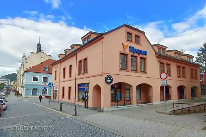 Pronájem kanceláře, Beroun, V Pražské bráně, 71 m2