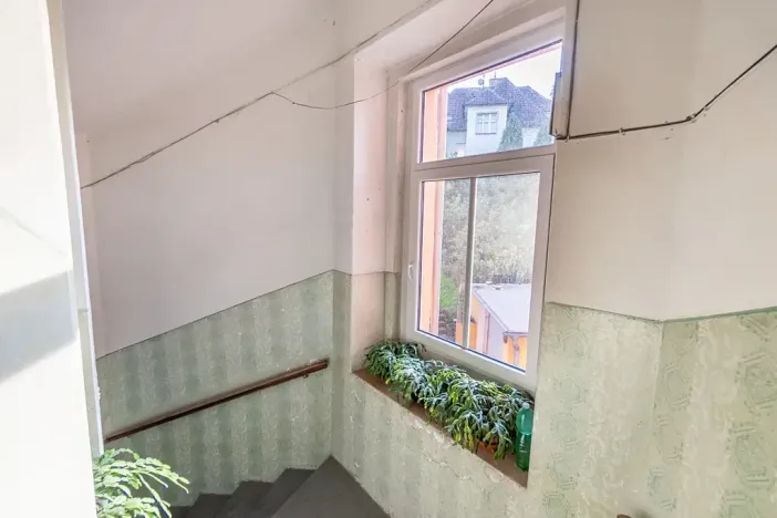 Pronájem bytu 2+1, Teplice, Čs. dobrovolců, 84 m2