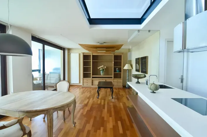 Prodej atypického bytu, Praha - Karlín, Šaldova, 194 m2