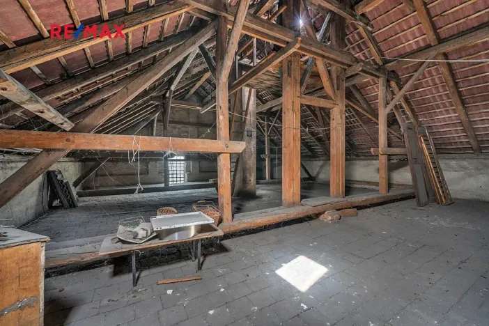 Prodej rodinného domu, Plaňany, Pražská, 152 m2