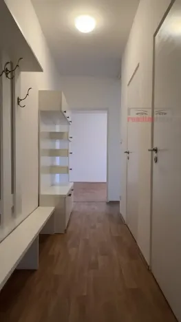 Prodej bytu 2+1, Otrokovice, Hlavní, 58 m2