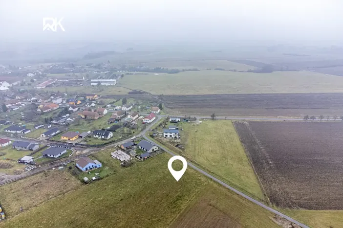 Prodej pozemku pro bydlení, Uhersko, 944 m2