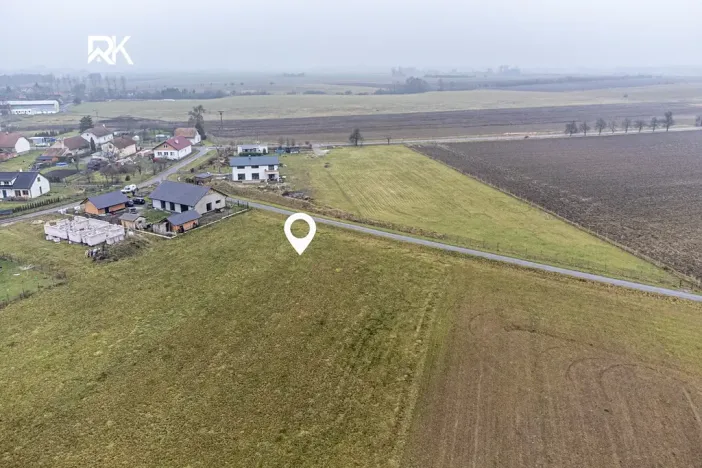 Prodej pozemku pro bydlení, Uhersko, 944 m2