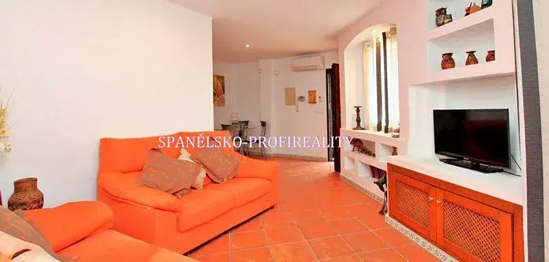 Prodej bytu 3+1, Alicante, Španělsko, 69 m2