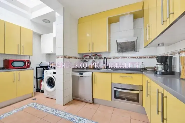 Prodej rodinného domu, Torrevieja, Španělsko, Ronda César Cánovas Girada, 50 m2