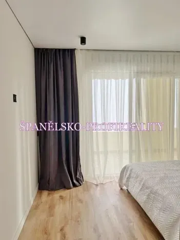 Prodej bytu 3+kk, Torrevieja, Španělsko, Calle Concordia, 85 m2