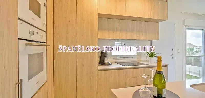 Prodej bytu 3+kk, Orihuela, Španělsko, 79 m2